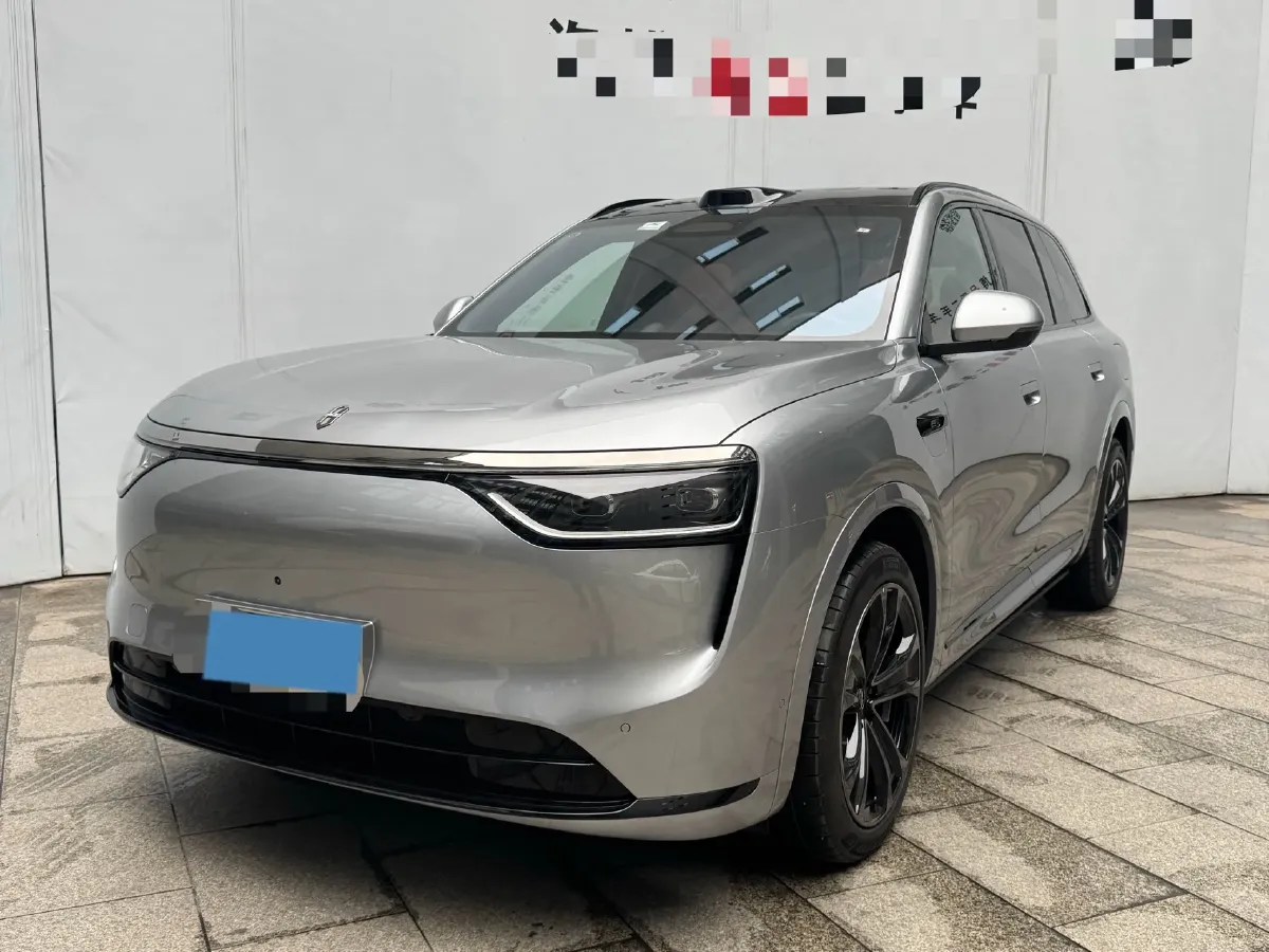 2025 AITO AITO M8 REEV 160HP REEV 53.4KWH,autocango,china used car exporter,china ev exporter,chinese used car exporter,chinese used ev exporter
