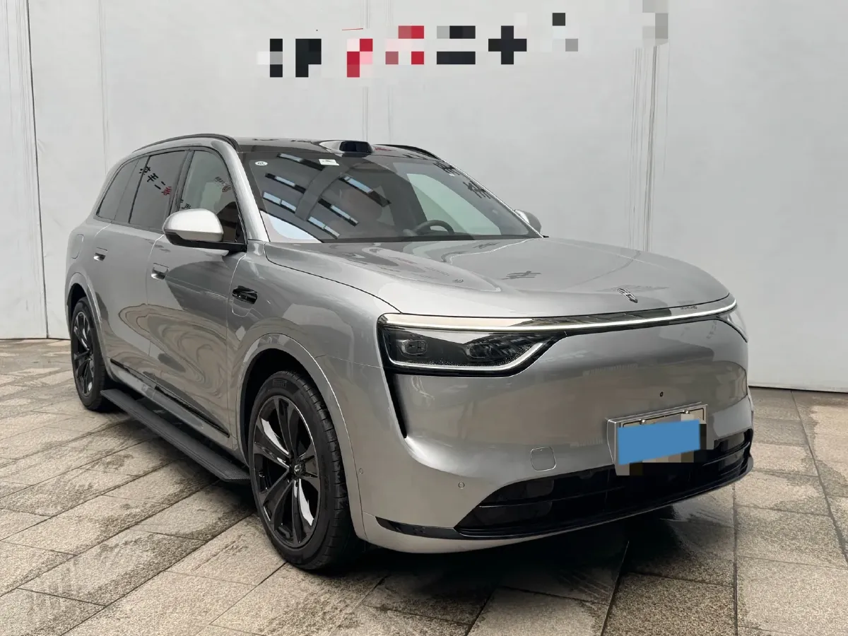 2025 AITO AITO M8 REEV 160HP REEV 53.4KWH,autocango,china used car exporter,china ev exporter,chinese used car exporter,chinese used ev exporter