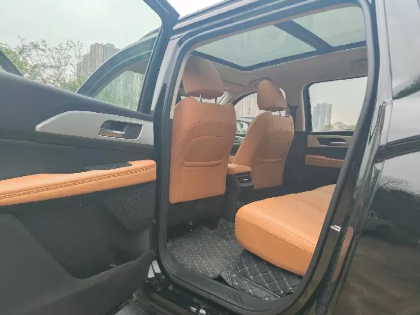 2025 Haval H5 2.0T 224HP L4 8AT,autocango,china used car exporter,china ev exporter,chinese used car exporter,chinese used ev exporter