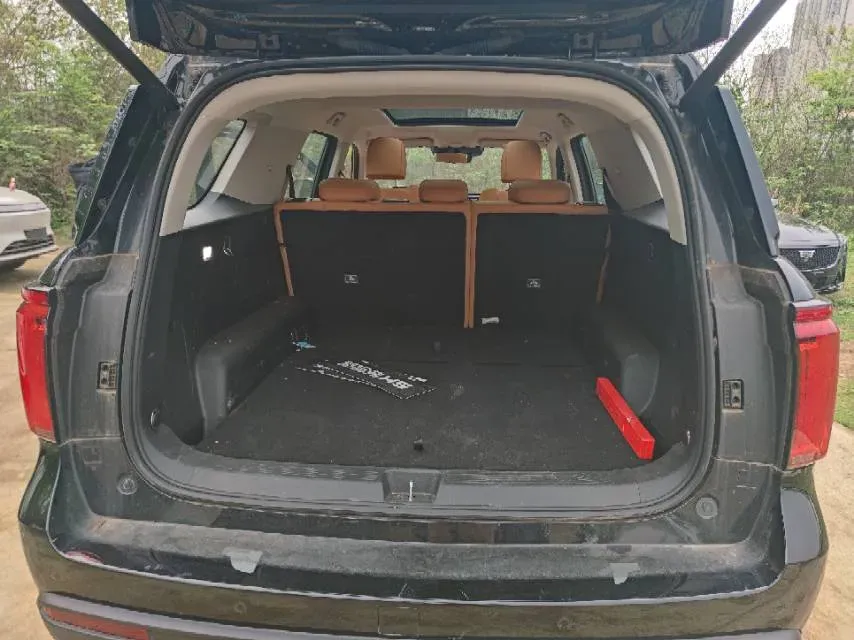 2025 Haval H5 2.0T 224HP L4 8AT,autocango,china used car exporter,china ev exporter,chinese used car exporter,chinese used ev exporter