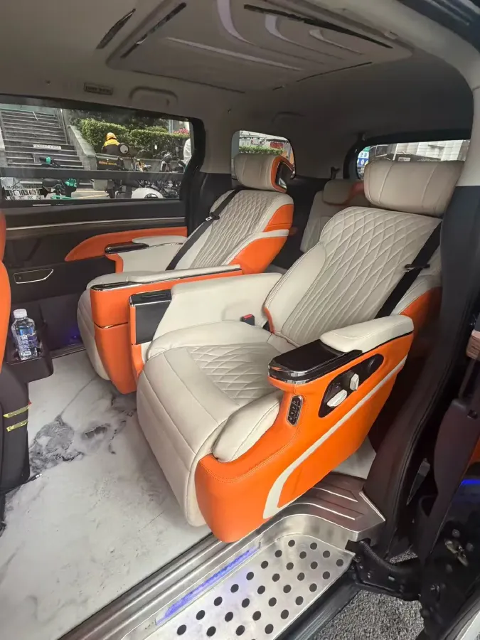 2021 GAC Trumpchi M8 2.0T 252HP L4 8AT,autocango,china used car exporter,china ev exporter,chinese used car exporter,chinese used ev exporter