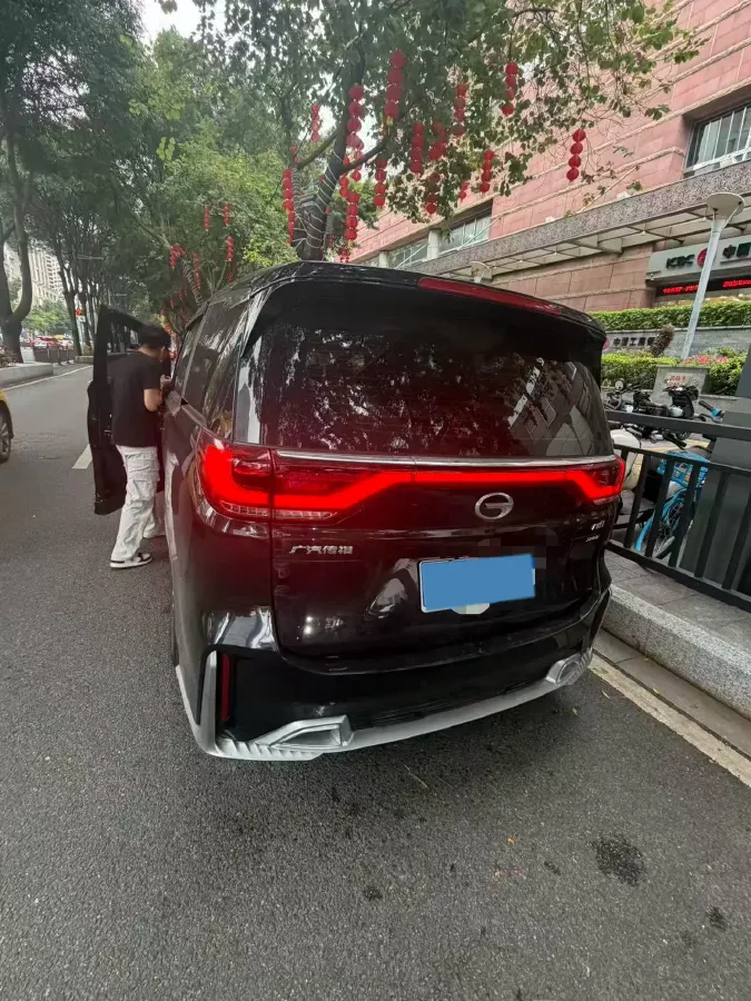2021 GAC Trumpchi M8 2.0T 252HP L4 8AT,autocango,china used car exporter,china ev exporter,chinese used car exporter,chinese used ev exporter