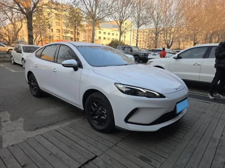 2025 BYD Seal05 DM-i 1.5L 101HP L4 E-CVT PHEV 7.68KWH,autocango,china used car exporter,china ev exporter,chinese used car exporter,chinese used ev exporter