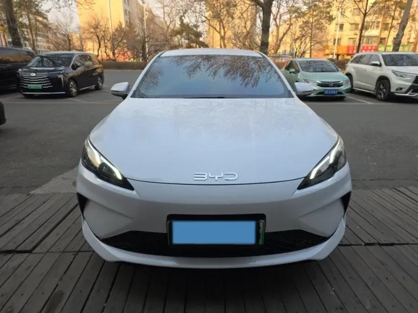 2025 BYD Seal05 DM-i 1.5L 101HP L4 E-CVT PHEV 7.68KWH,autocango,china used car exporter,china ev exporter,chinese used car exporter,chinese used ev exporter