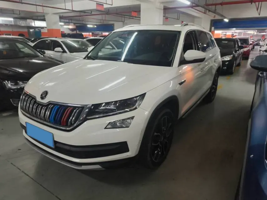 2020 Skoda Kodiak 2.0T 186HP L4 7DCT,autocango,china used car exporter,china ev exporter,chinese used car exporter,chinese used ev exporter