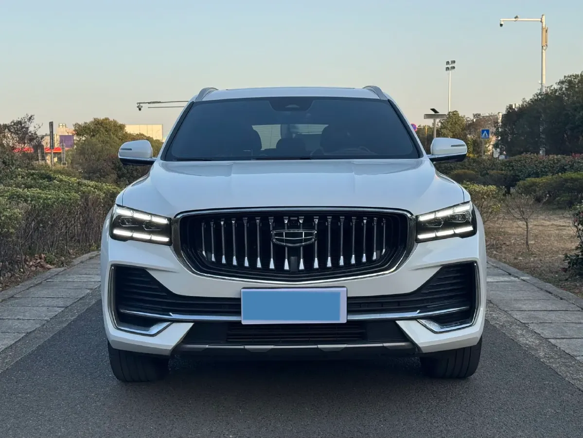 2021 Geely Monjaro 2.0T 218HP L4 7DCT,autocango,china used car exporter,china ev exporter,chinese used car exporter,chinese used ev exporter