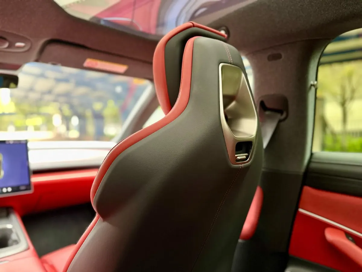 2024 MI SU7 BEV 94.3KWH,autocango,china used car exporter,china ev exporter,chinese used car exporter,chinese used ev exporter