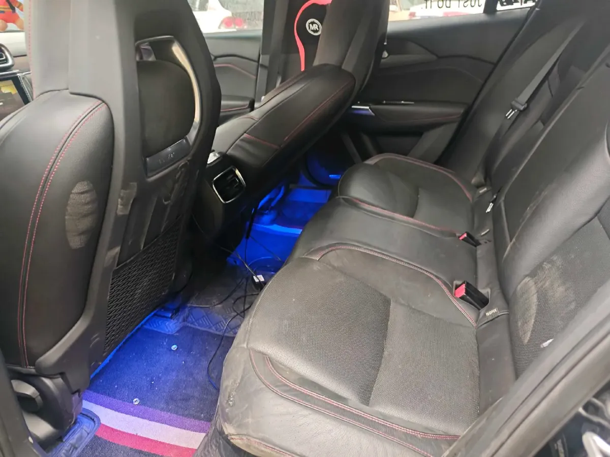 2018 Toyota C-HR 2.0L 171HP L4 CVT,autocango,china used car exporter,china ev exporter,chinese used car exporter,chinese used ev exporter