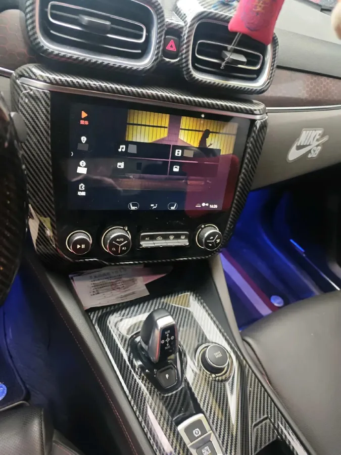 2018 Toyota C-HR 2.0L 171HP L4 CVT,autocango,china used car exporter,china ev exporter,chinese used car exporter,chinese used ev exporter