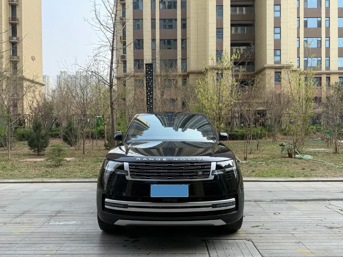 2023 Land Rover Range Rover 3.0T 400HP L6 8AT,autocango,china used car exporter,china ev exporter,chinese used car exporter,chinese used ev exporter