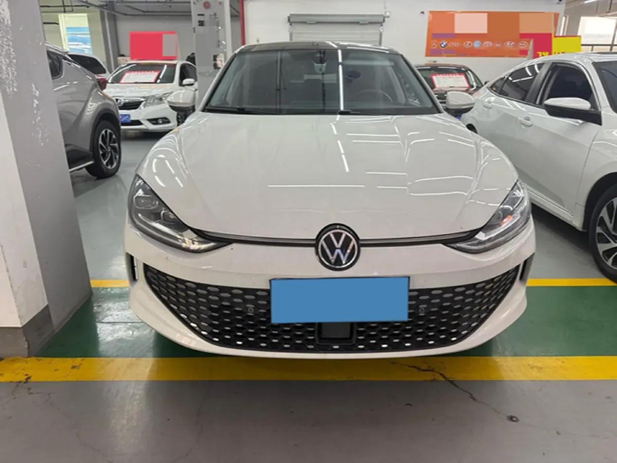 2023 Volkswagen Lamando 1.4T 150HP L4 7DCT,autocango,china used car exporter,china ev exporter,chinese used car exporter,chinese used ev exporter