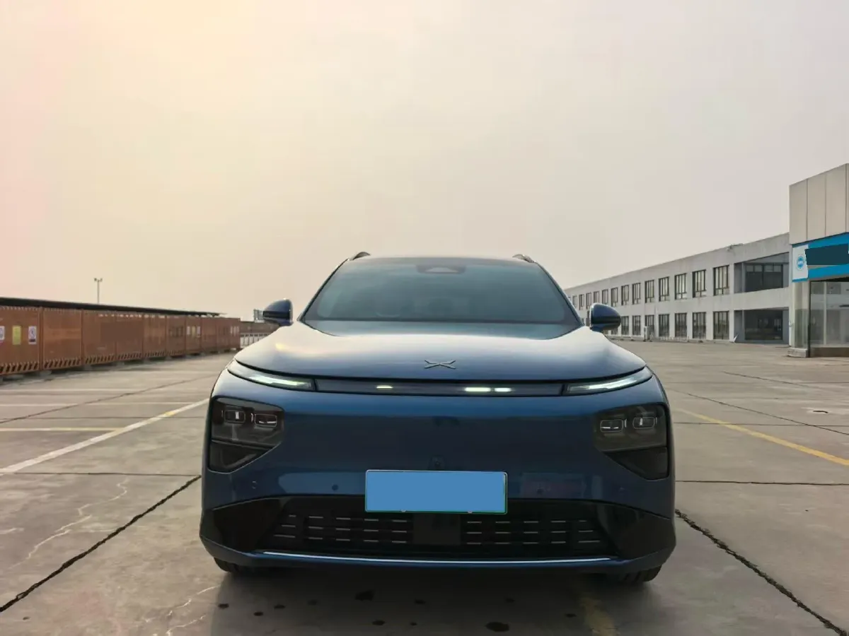 2025 Xpeng G9 BEV 79KWH,autocango,china used car exporter,china ev exporter,chinese used car exporter,chinese used ev exporter