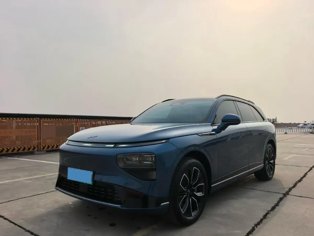 2025 Xpeng G9 BEV 79KWH,autocango,china used car exporter,china ev exporter,chinese used car exporter,chinese used ev exporter