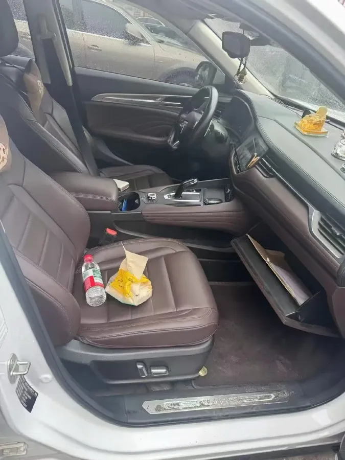 2020 Haval F7 1.5T 169HP L4 7DCT,autocango,china used car exporter,china ev exporter,chinese used car exporter,chinese used ev exporter