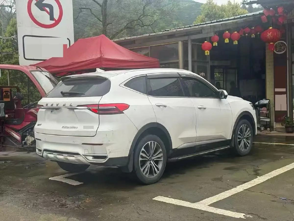 2020 Haval F7 1.5T 169HP L4 7DCT,autocango,china used car exporter,china ev exporter,chinese used car exporter,chinese used ev exporter