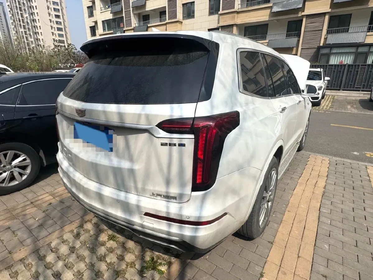 2022 Cadillac XT6 2.0T 237HP L4 9AT,autocango,china used car exporter,china ev exporter,chinese used car exporter,chinese used ev exporter