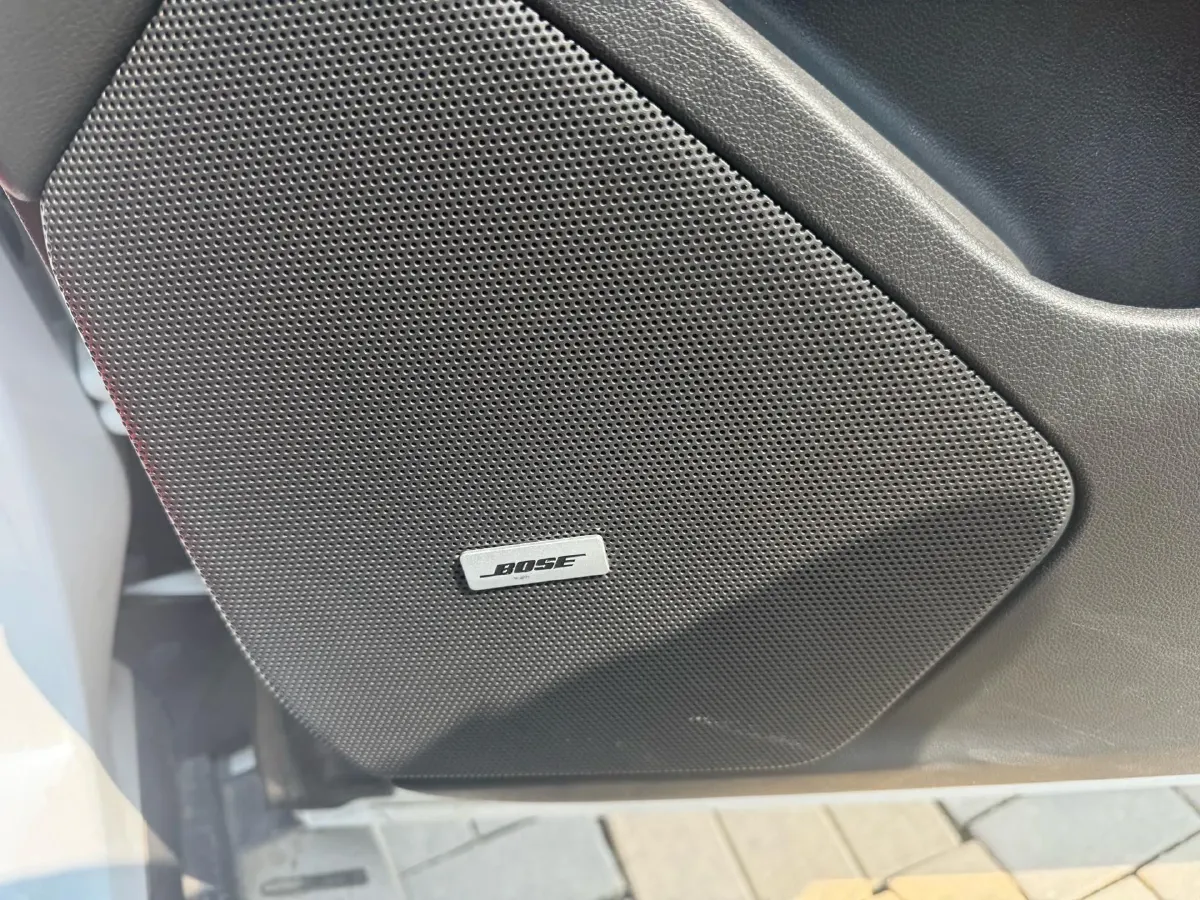 2022 Cadillac XT6 2.0T 237HP L4 9AT,autocango,china used car exporter,china ev exporter,chinese used car exporter,chinese used ev exporter