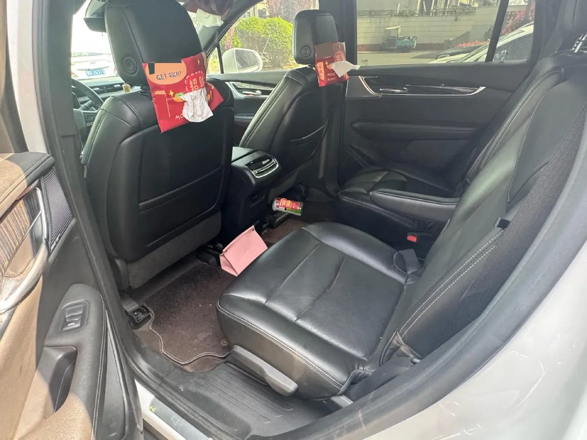 2022 Cadillac XT6 2.0T 237HP L4 9AT,autocango,china used car exporter,china ev exporter,chinese used car exporter,chinese used ev exporter