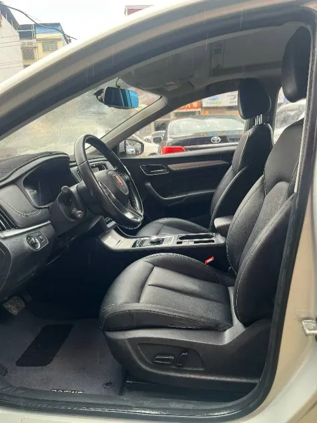 2017 Roewe i6 1.0T 125HP L3 2AT PHEV,autocango,china used car exporter,china ev exporter,chinese used car exporter,chinese used ev exporter