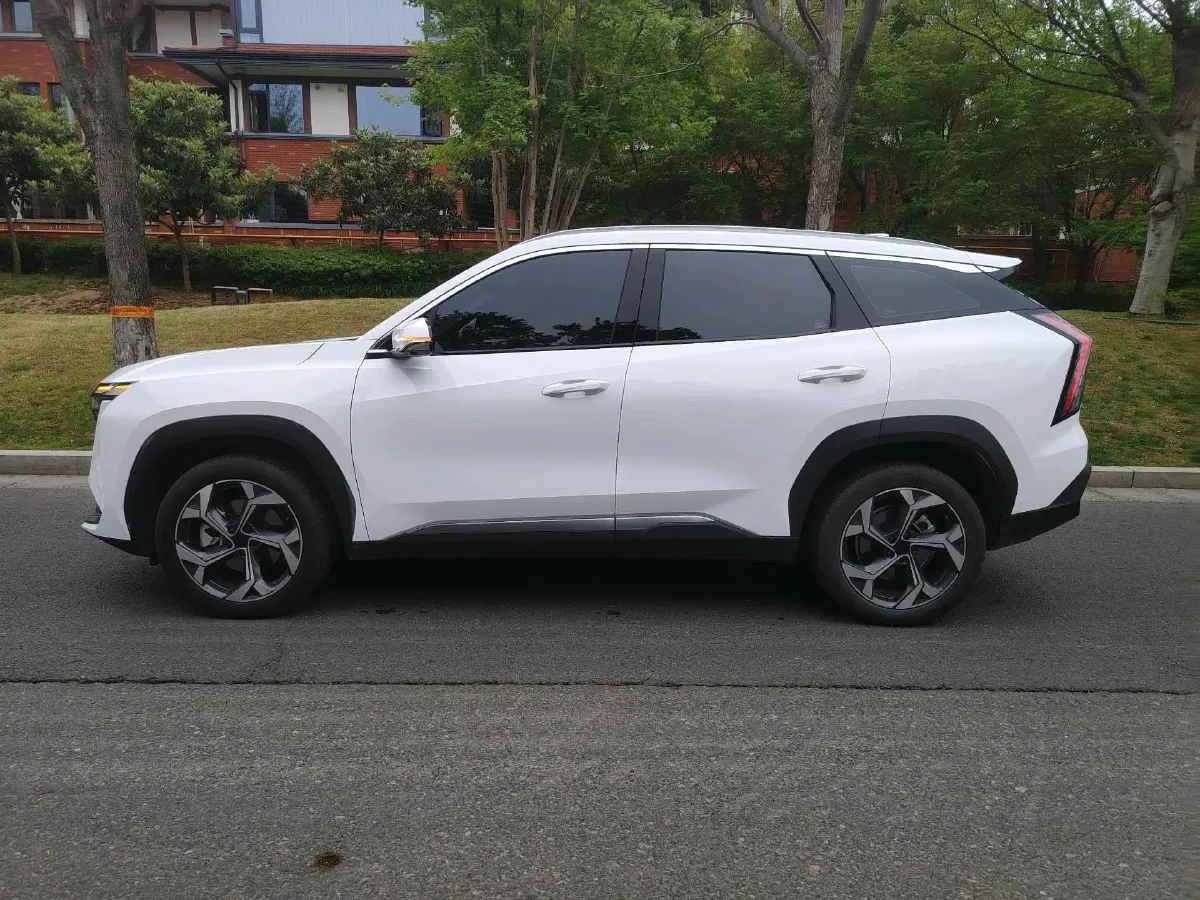 2023 Geely StarRay 1.5T 181HP L4 7DCT,autocango,china used car exporter,china ev exporter,chinese used car exporter,chinese used ev exporter