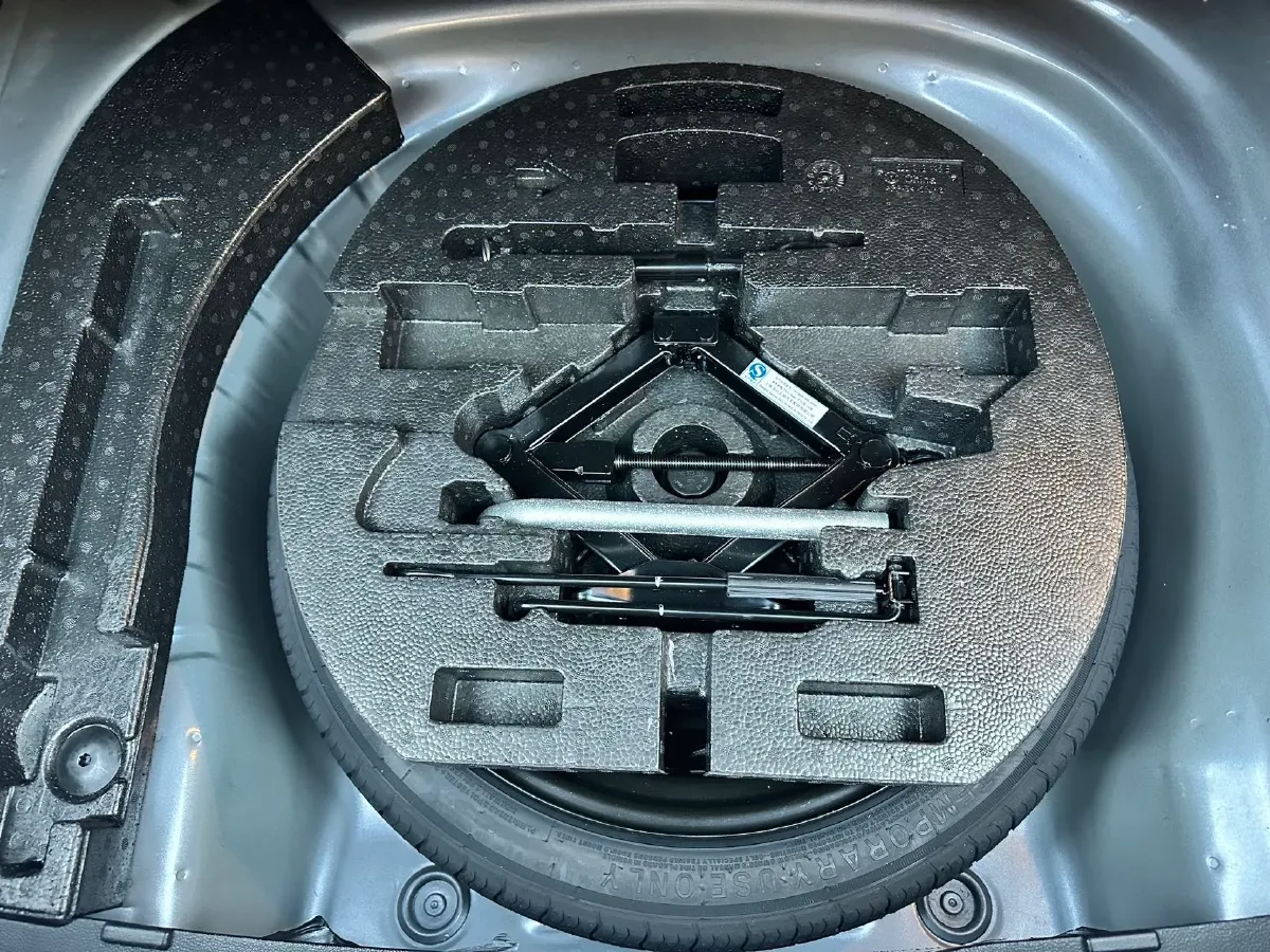 2022 Exceed TXL 2.0T 261HP L4 7DCT,autocango,china used car exporter,china ev exporter,chinese used car exporter,chinese used ev exporter