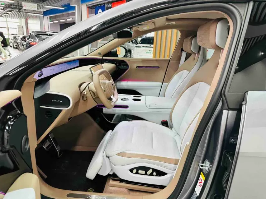 2024 Avatr 07 1.5T 156HP L4 REEV 39.05KWH,autocango,china used car exporter,china ev exporter,chinese used car exporter,chinese used ev exporter
