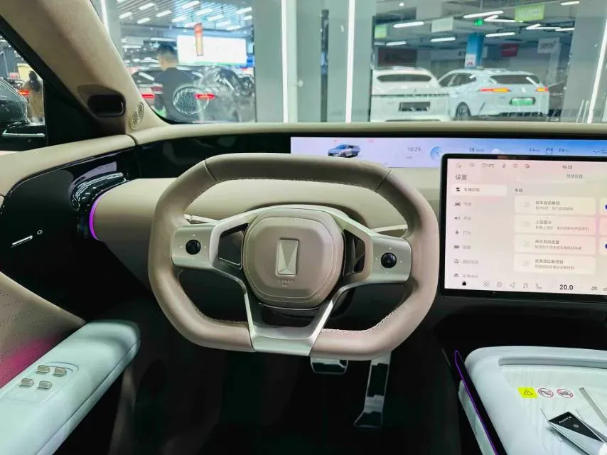 2024 Avatr 07 1.5T 156HP L4 REEV 39.05KWH,autocango,china used car exporter,china ev exporter,chinese used car exporter,chinese used ev exporter