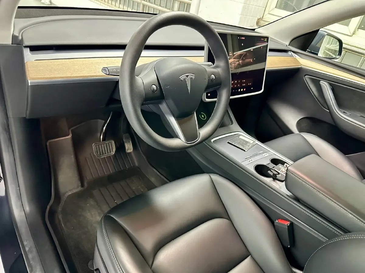 2022 BMW 3 Series 2.0T 184HP L4 8AT,autocango,china used car exporter,china ev exporter,chinese used car exporter,chinese used ev exporter