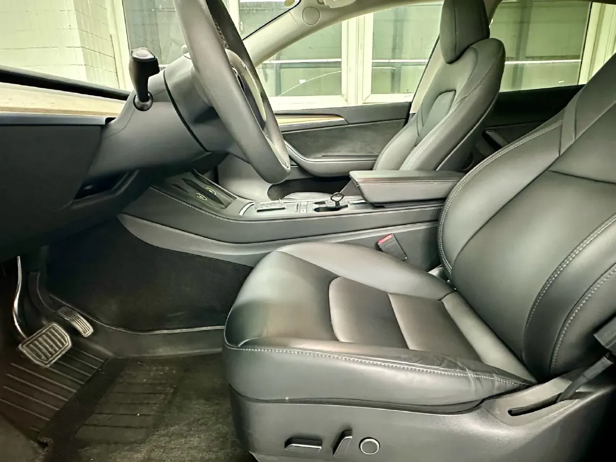 2022 BMW 3 Series 2.0T 184HP L4 8AT,autocango,china used car exporter,china ev exporter,chinese used car exporter,chinese used ev exporter