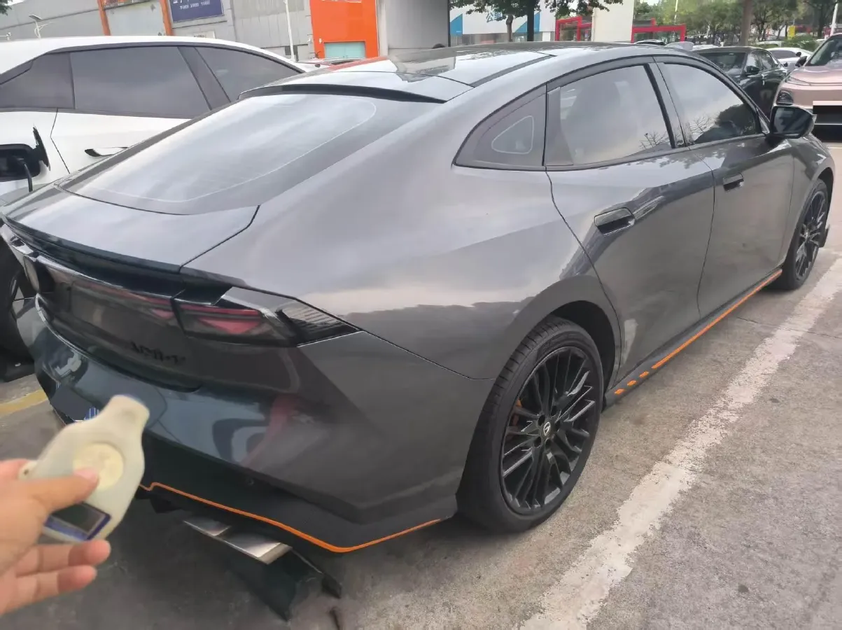 2025 ChangAn UNI-V 2.0T 245HP L4 8AT,autocango,china used car exporter,china ev exporter,chinese used car exporter,chinese used ev exporter