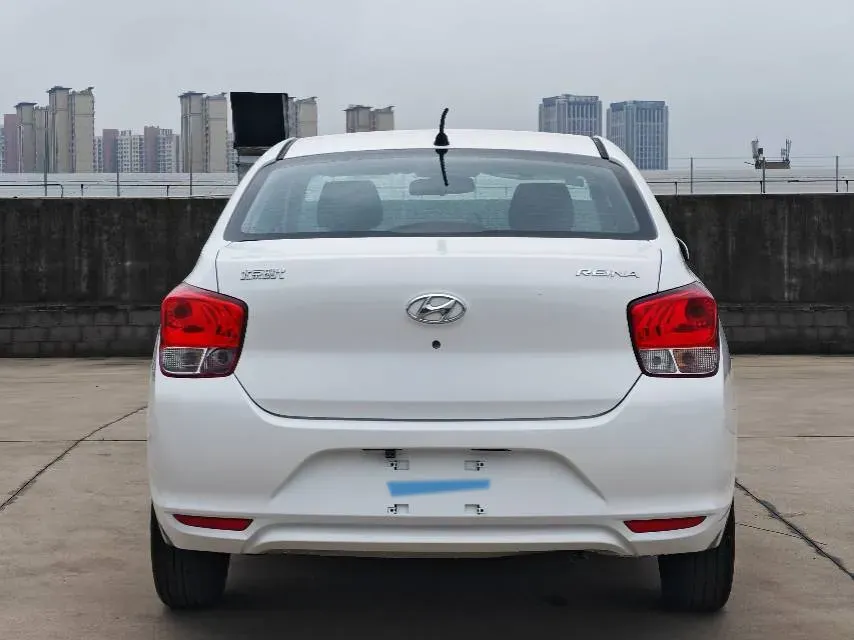 2017 Hyundai Reina 1.4L 95HP L4 5MT,autocango,china used car exporter,china ev exporter,chinese used car exporter,chinese used ev exporter
