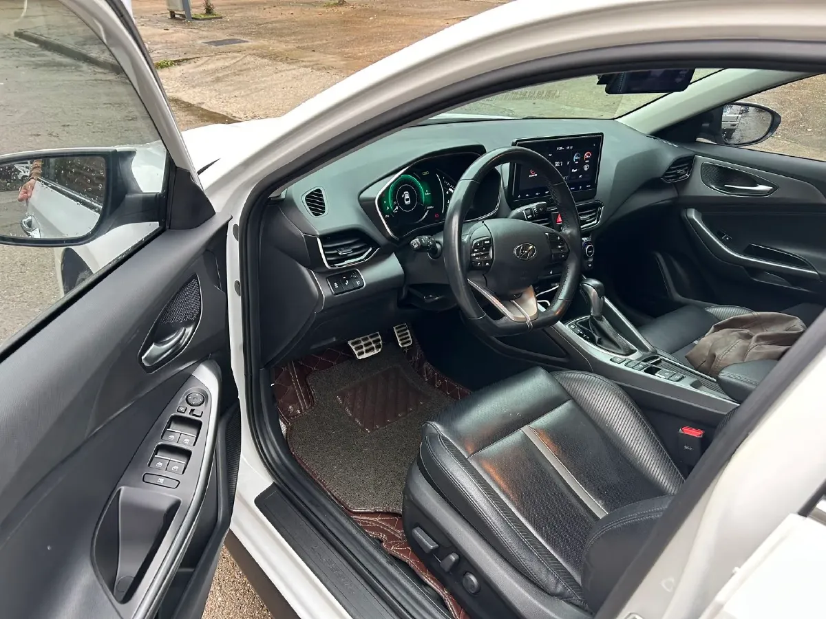 2019 Hyundai La Festa 1.6T 204HP L4 7DCT,autocango,china used car exporter,china ev exporter,chinese used car exporter,chinese used ev exporter