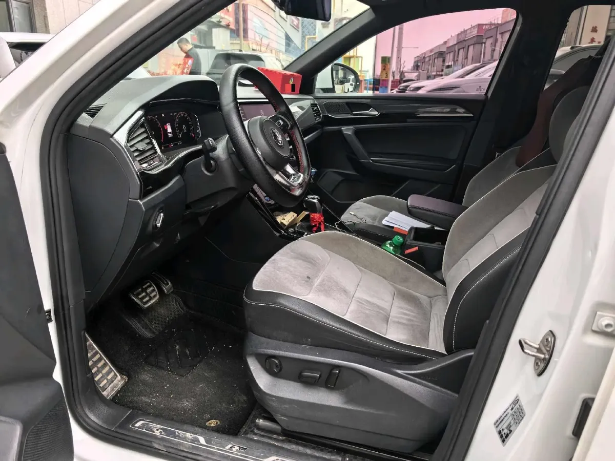 2020 Volkswagen Tayron 2.0T 220HP L4 7DCT,autocango,china used car exporter,china ev exporter,chinese used car exporter,chinese used ev exporter