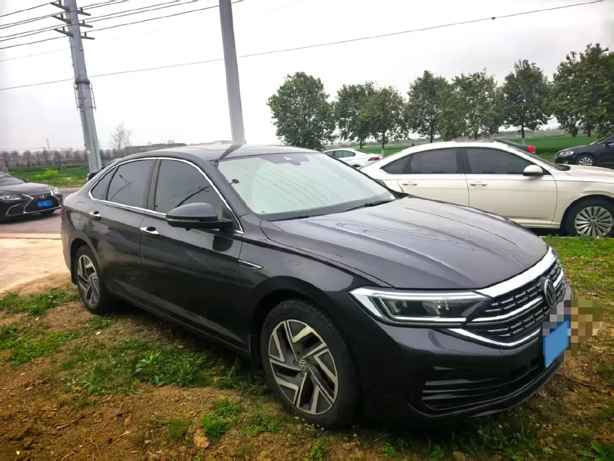 2025 Volkswagen Sagitar 1.5T 160HP L4 7DCT,autocango,china used car exporter,china ev exporter,chinese used car exporter,chinese used ev exporter