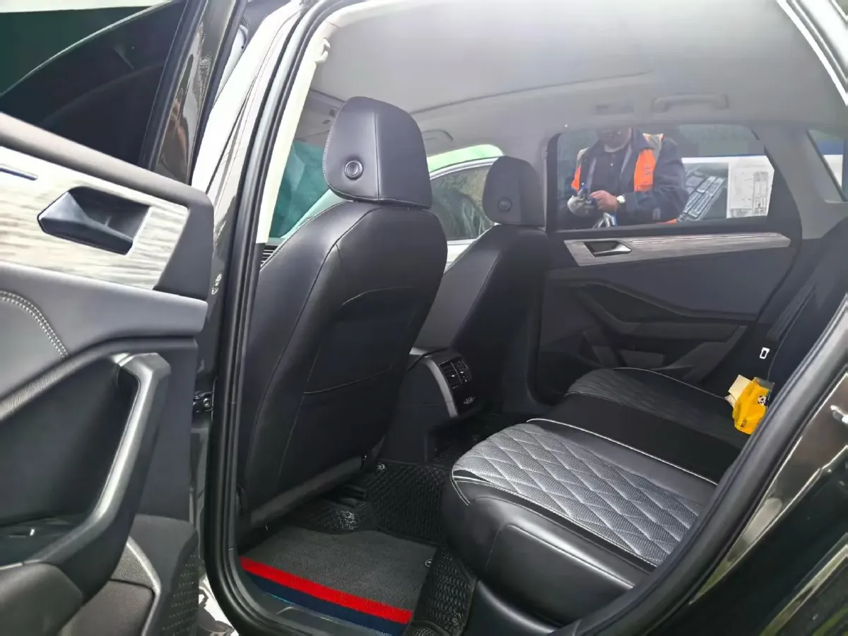 2025 Volkswagen Sagitar 1.5T 160HP L4 7DCT,autocango,china used car exporter,china ev exporter,chinese used car exporter,chinese used ev exporter