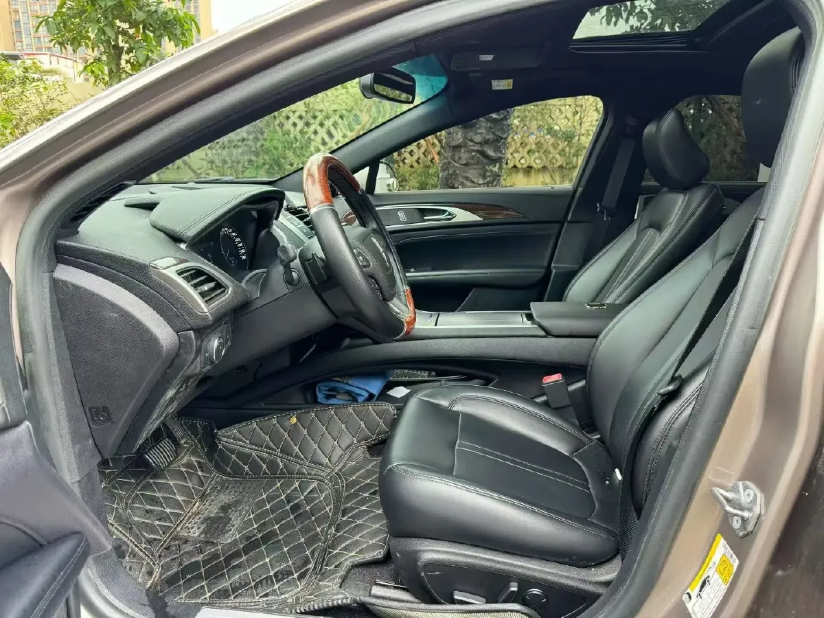 2019 BMW X2 1.5T 140HP L3 7DCT,autocango,china used car exporter,china ev exporter,chinese used car exporter,chinese used ev exporter