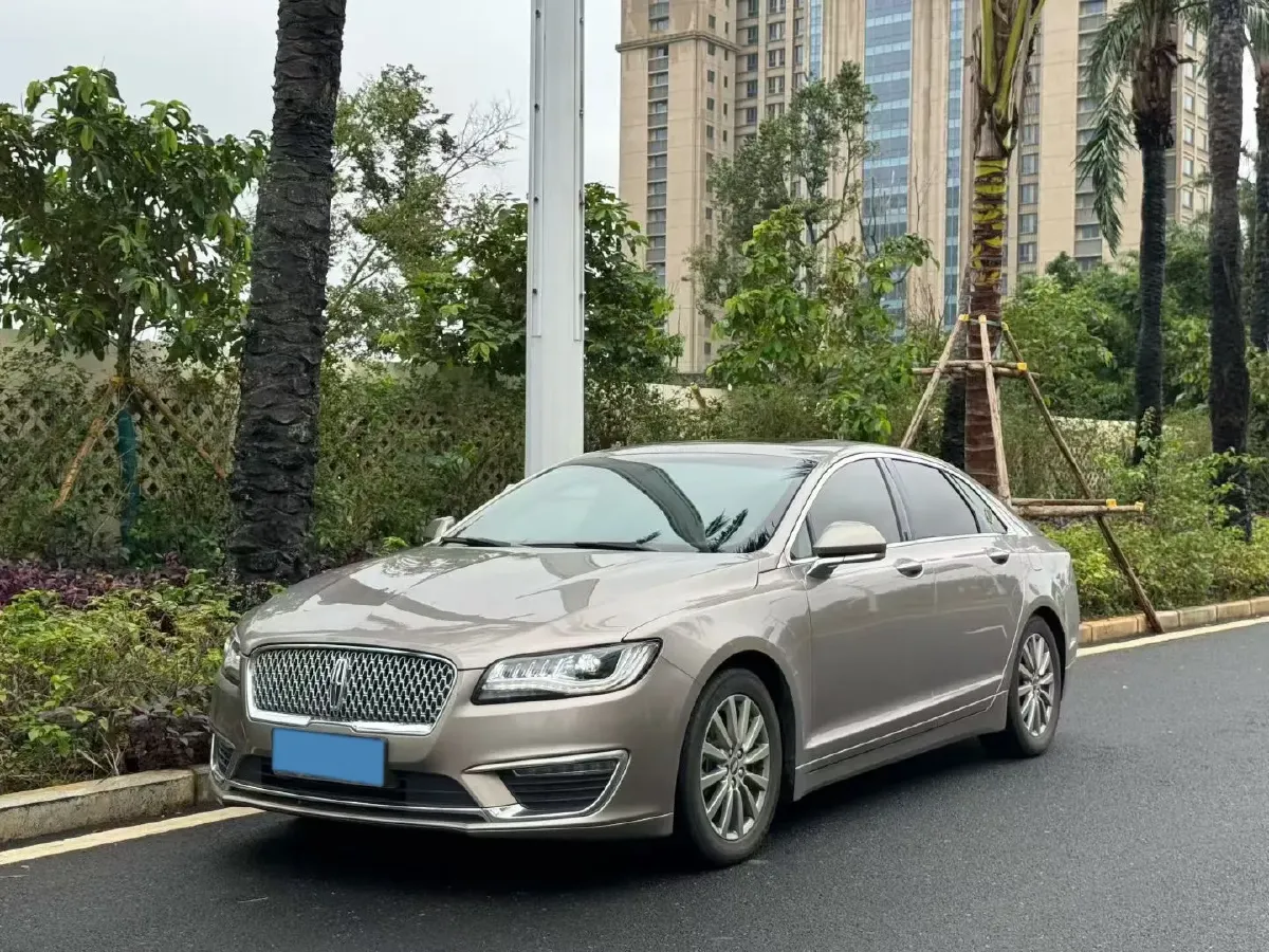 2019 BMW X2 1.5T 140HP L3 7DCT,autocango,china used car exporter,china ev exporter,chinese used car exporter,chinese used ev exporter