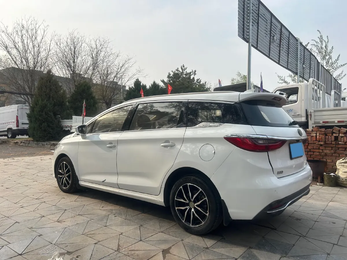 2018 BYD Song MAX 1.5T 154HP L4 6DCT,autocango,china used car exporter,china ev exporter,chinese used car exporter,chinese used ev exporter