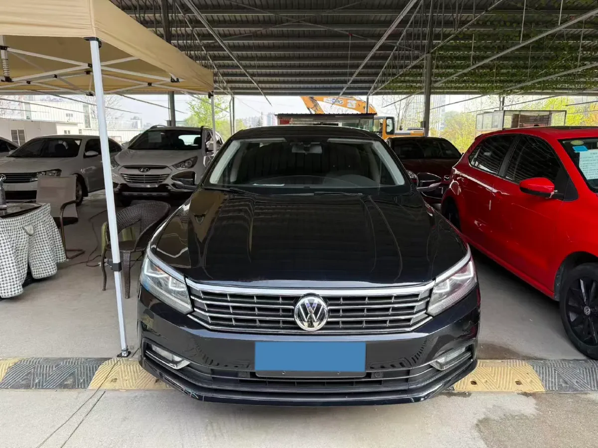 2017 Volkswagen Passat 1.8T 180HP L4 7DCT,autocango,china used car exporter,china ev exporter,chinese used car exporter,chinese used ev exporter