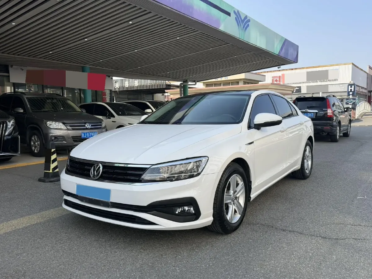 2019 Volkswagen T-Cross 1.4T 150HP L4 7DCT,autocango,china used car exporter,china ev exporter,chinese used car exporter,chinese used ev exporter