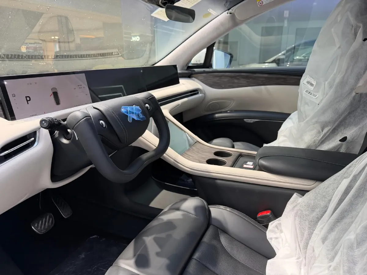 2024 IM LS7 BEV 90KWH,autocango,china used car exporter,china ev exporter,chinese used car exporter,chinese used ev exporter