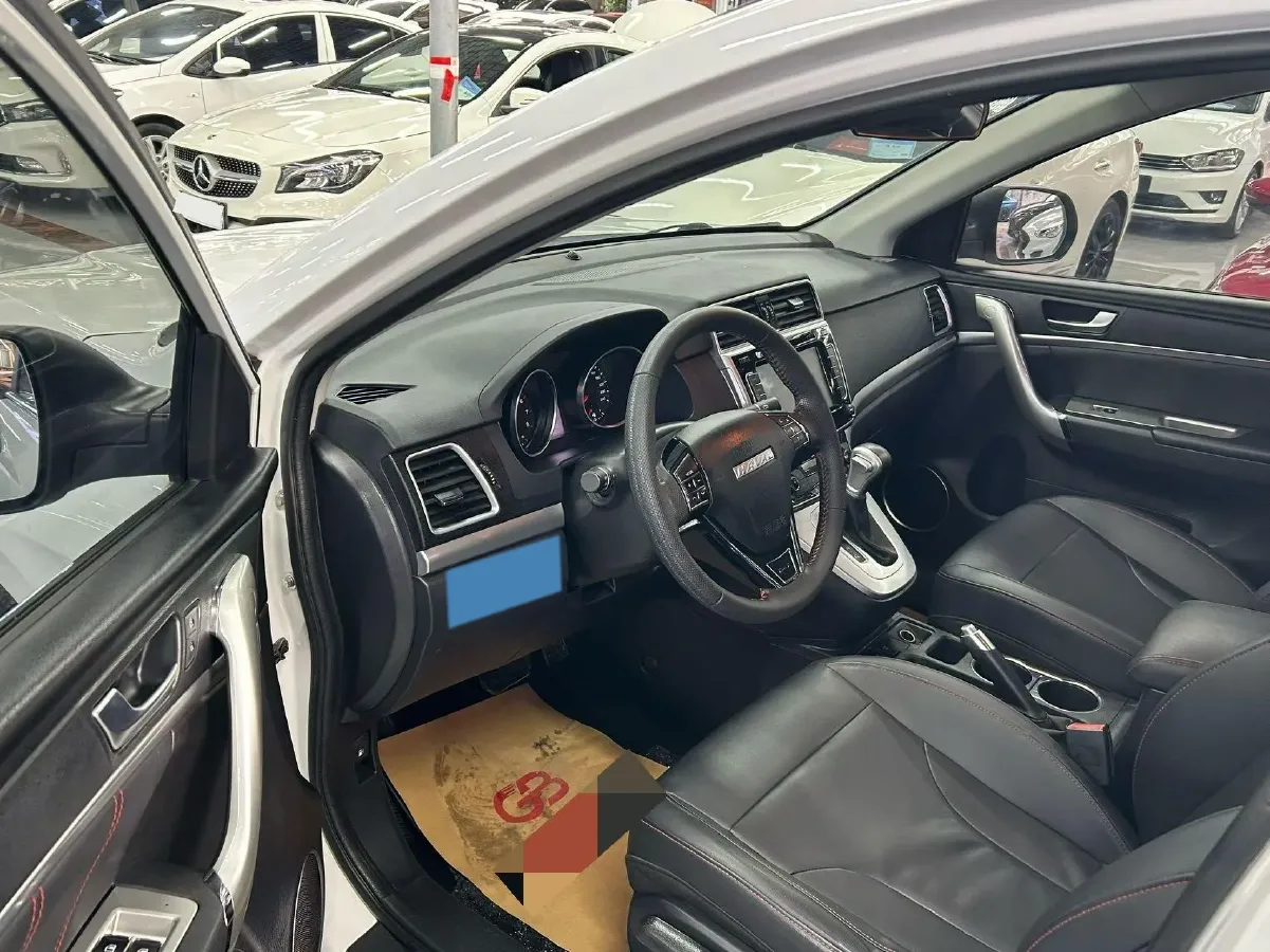 2019 Haval M6 1.5T 150HP L4 7DCT,autocango,china used car exporter,china ev exporter,chinese used car exporter,chinese used ev exporter