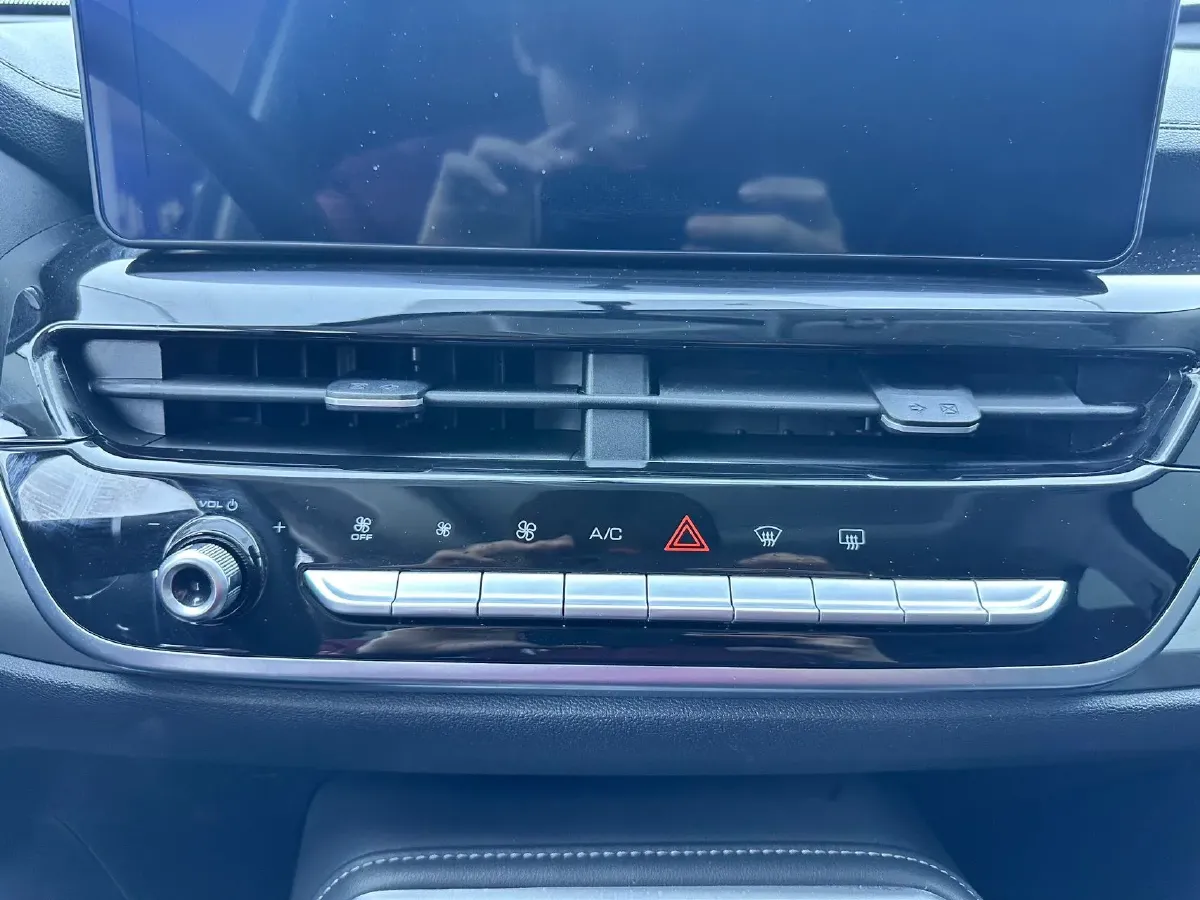 2021 Haval H6 1.5T 150HP L4 7DCT,autocango,china used car exporter,china ev exporter,chinese used car exporter,chinese used ev exporter