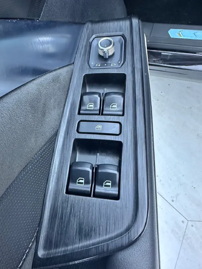 2021 Haval H6 1.5T 150HP L4 7DCT,autocango,china used car exporter,china ev exporter,chinese used car exporter,chinese used ev exporter