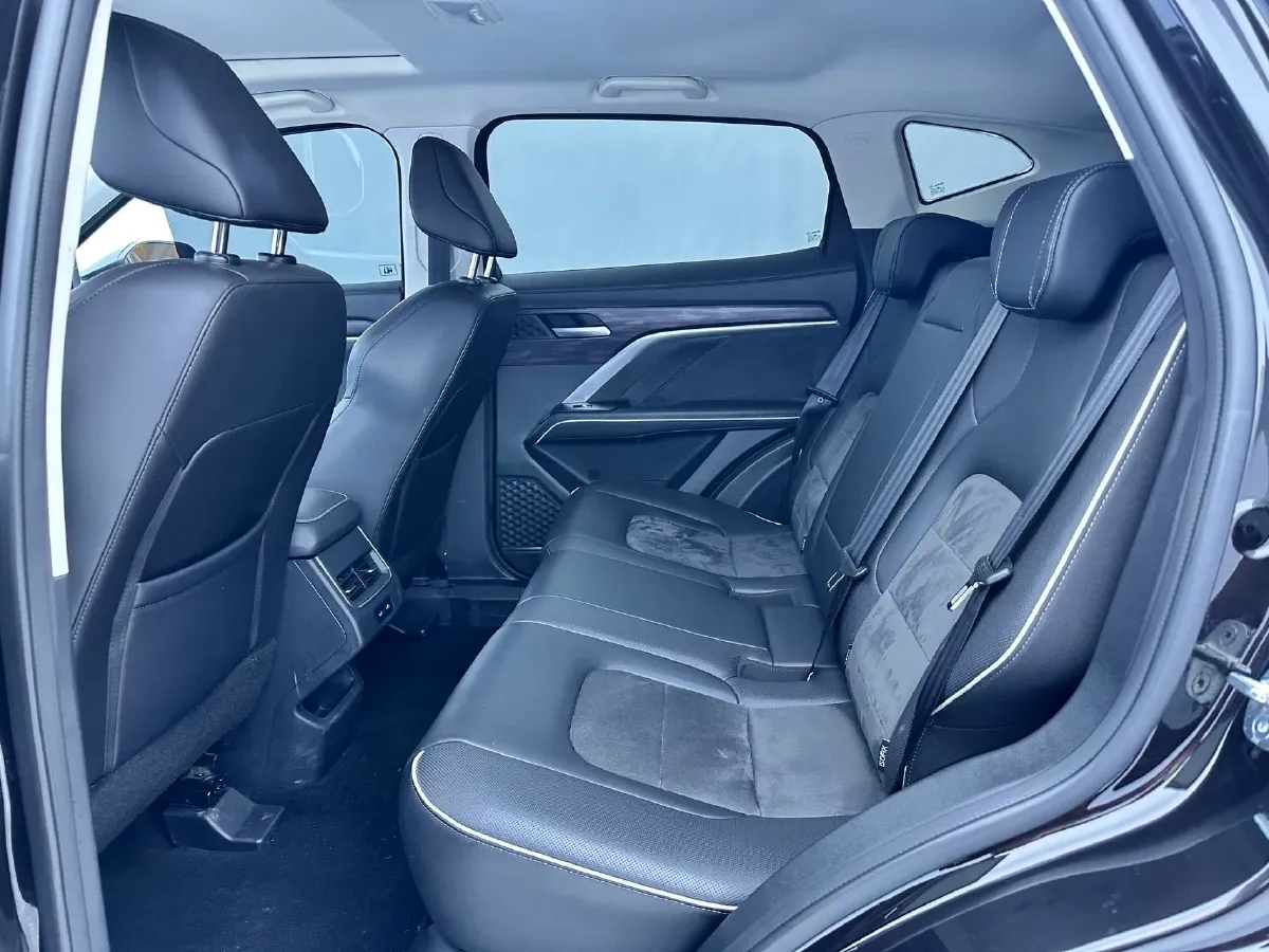 2021 Haval H6 1.5T 150HP L4 7DCT,autocango,china used car exporter,china ev exporter,chinese used car exporter,chinese used ev exporter