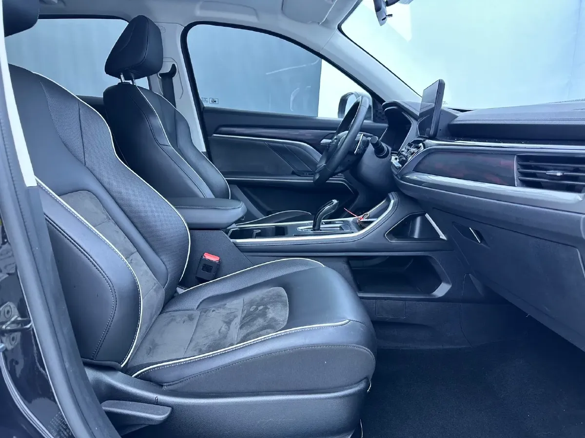 2021 Haval H6 1.5T 150HP L4 7DCT,autocango,china used car exporter,china ev exporter,chinese used car exporter,chinese used ev exporter