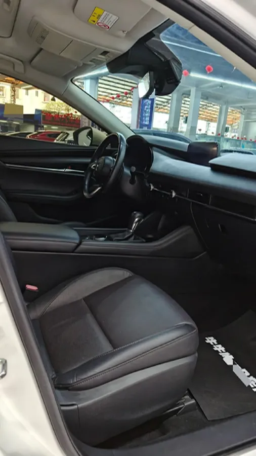 2020 Mazda 3 Axela 2.0L 158HP L4 6AT,autocango,china used car exporter,china ev exporter,chinese used car exporter,chinese used ev exporter