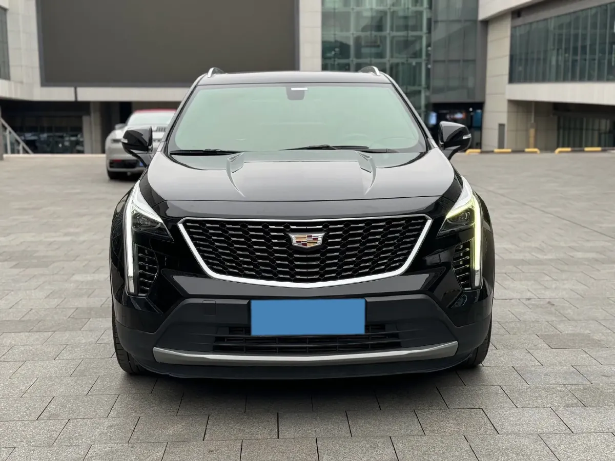 2020 Cadillac XT4 2.0T 241HP L4 9AT,autocango,china used car exporter,china ev exporter,chinese used car exporter,chinese used ev exporter