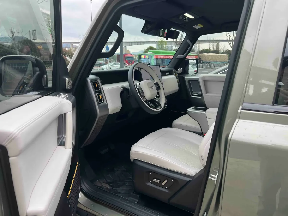 2025 iCAR iCAR Super V23 BEV 59.93KWH,autocango,china used car exporter,china ev exporter,chinese used car exporter,chinese used ev exporter