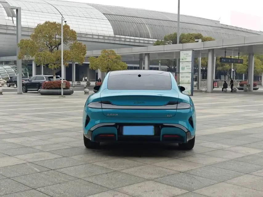 2024 MI SU7 BEV 73.6KWH,autocango,china used car exporter,china ev exporter,chinese used car exporter,chinese used ev exporter